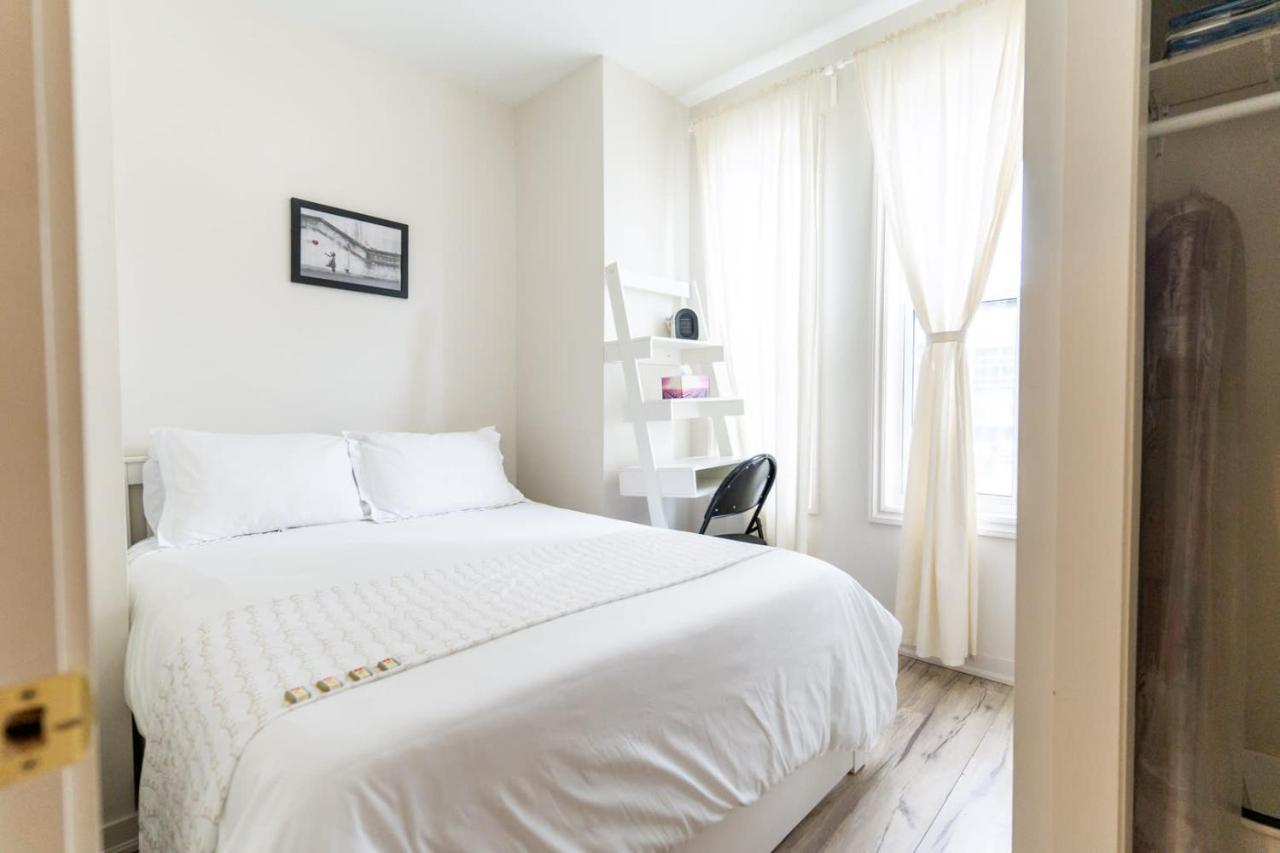 Modern 1 Bedroom Apartment With In-Suite Laundry Hamilton Exterior foto