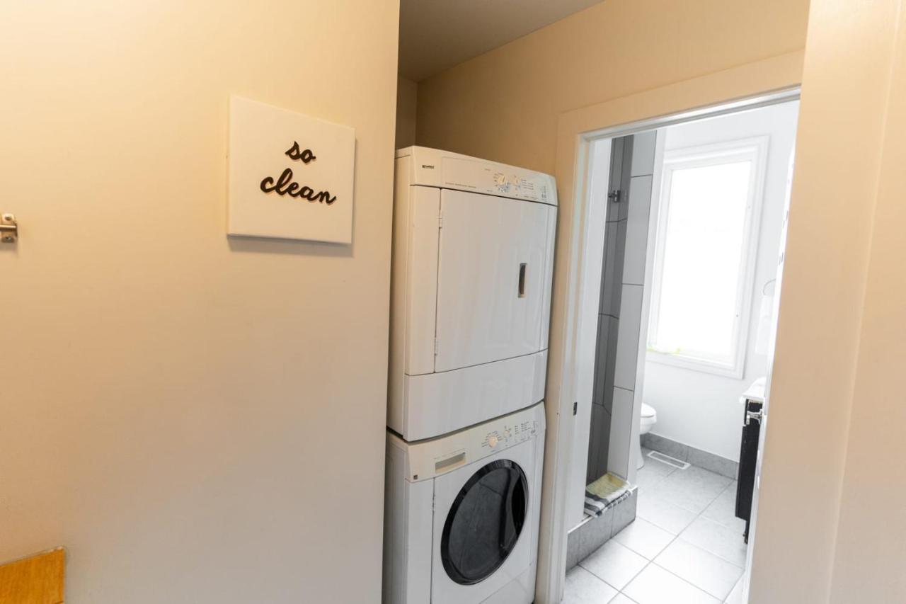 Modern 1 Bedroom Apartment With In-Suite Laundry Hamilton Exterior foto
