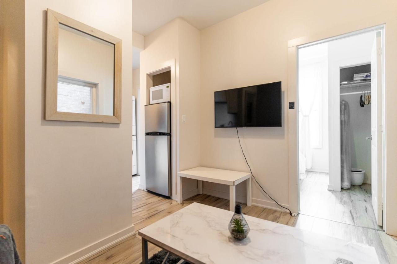 Modern 1 Bedroom Apartment With In-Suite Laundry Hamilton Exterior foto